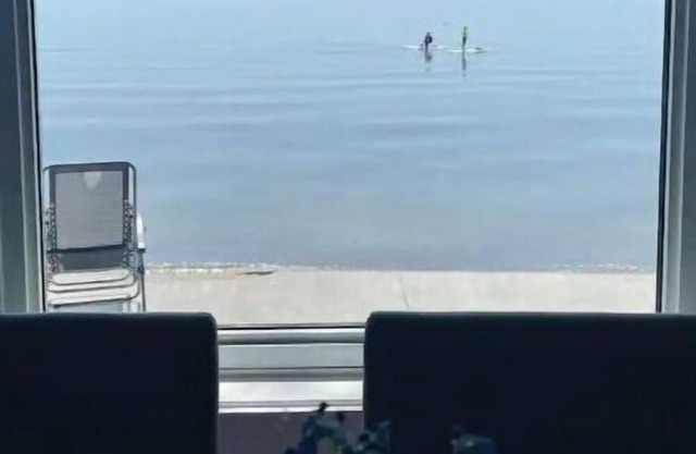 Niagara Dreamhouse on the Lake-Private Beach