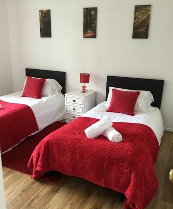 Nice 4 Bed near Basildon Town Centre