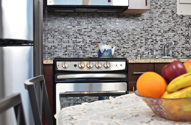 Nice and comfy apartment at downtown area.