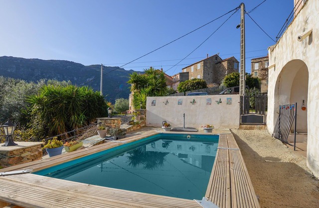 Nice apartment in Santu Pietru Di Tenda