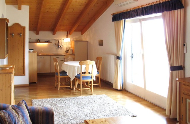 Nice apartment for 3 guests with hot tub, pool, A/C, WIFI, TV, balcony and pets allowed