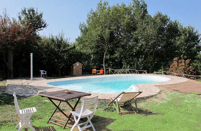 Nice apartment for 4 guests with WIFI, pool, A/C, TV, patio, pets allowed and panoramic view