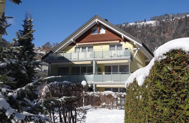Nice apartment for 6 people with WIFI, TV and balcony