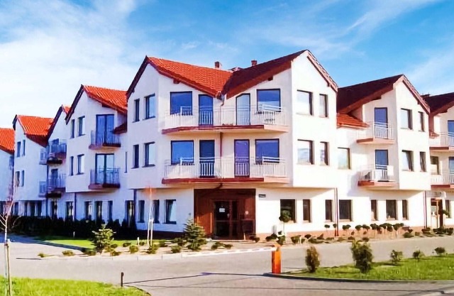 Nice apartment in Darlowko with WiFi