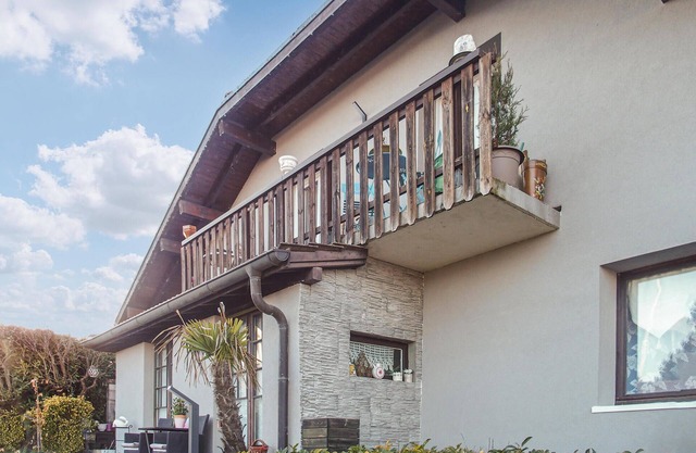 Nice apartment in Excenevex with WiFi
