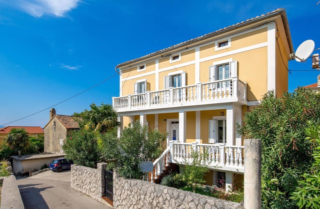 Nice apartment in Omisalj with WiFi