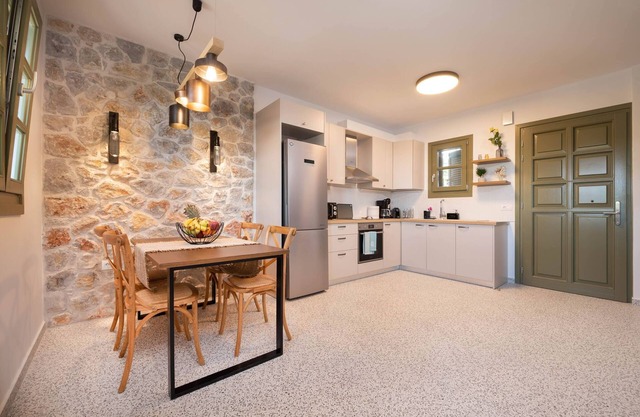 Nice apartment in Zia with hot tub