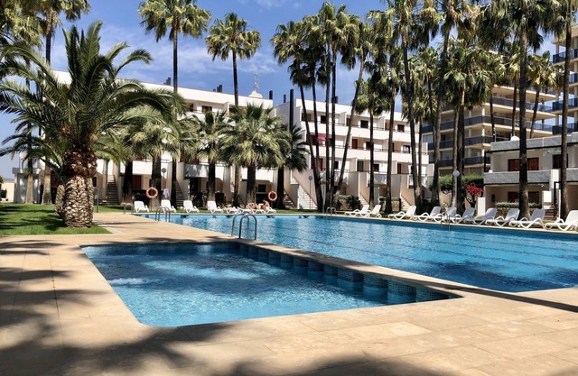 Nice apartment just steps from the beach
