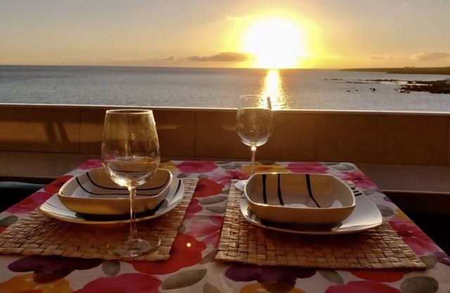 Nice apartment with pool, garden areas and on the seafront