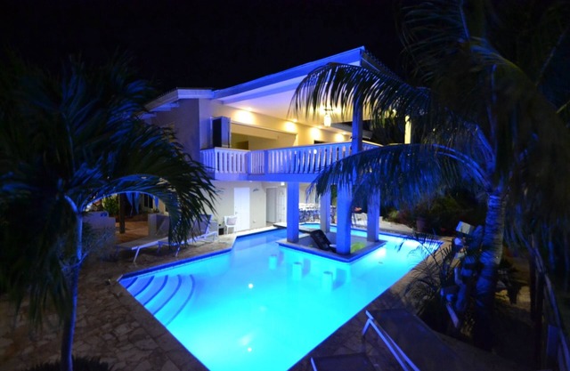 Nice, atmospheric studio near the beach!