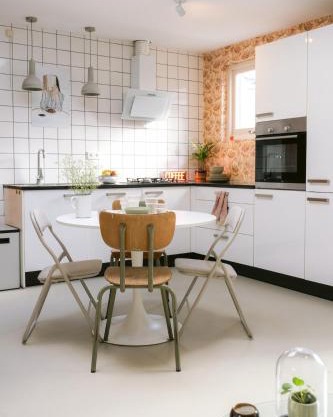 Nice bright studio near the forest and Amsterdam