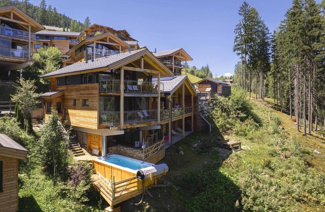Nice chalet with finnish sauna