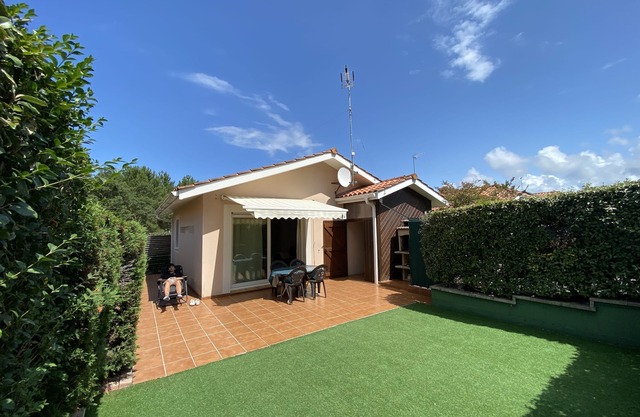 NICE HOLIDAY VILLA 4 PAX