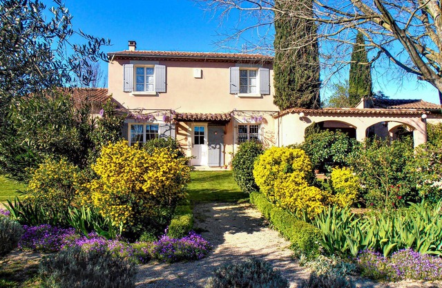 Nice home in Saint Quentin la poter