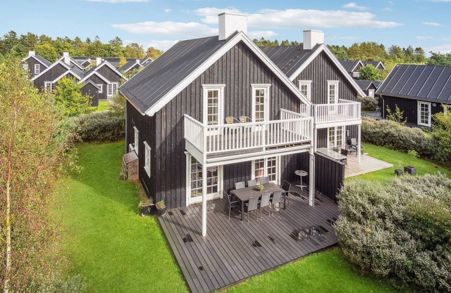 Nice home in Gjern with WiFi