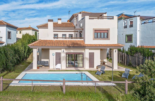 Nice home in Guillena with WiFi