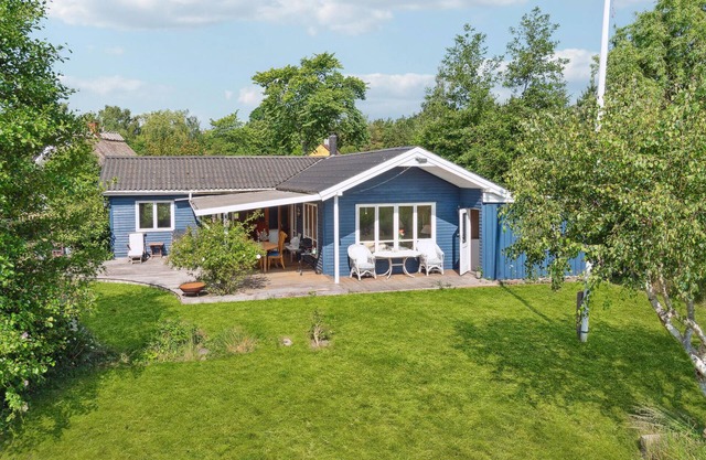Nice home in Orø with house sea view
