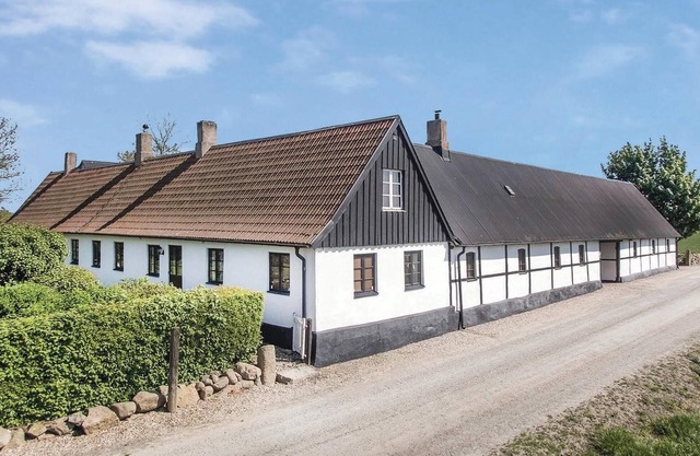 Nice home in Rydsgård with WiFi