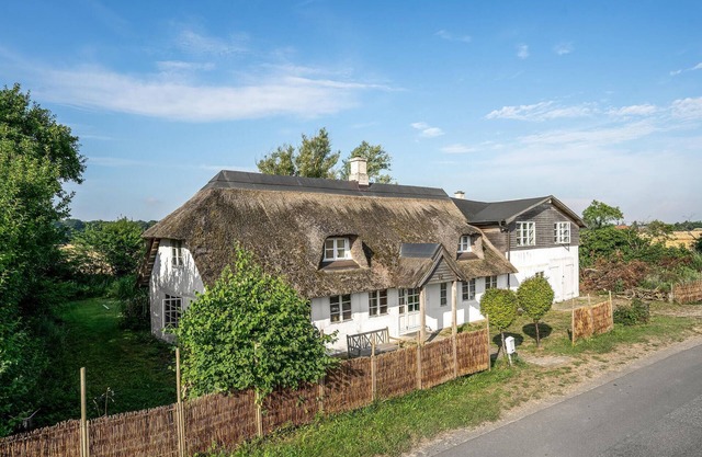 Nice home in Søllested with sauna