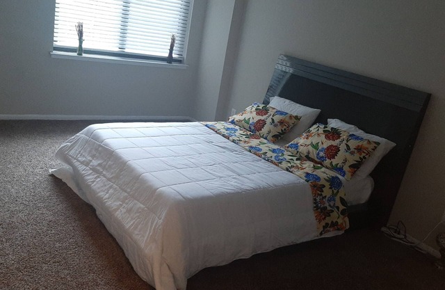 Nice one bedroom apartment.