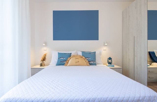 Nida 18 - Two Bedroom Apartment, Sleeps 6