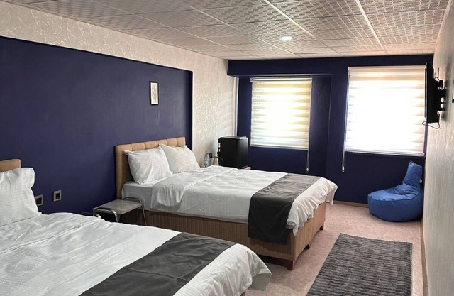 NIGRUM OTEL