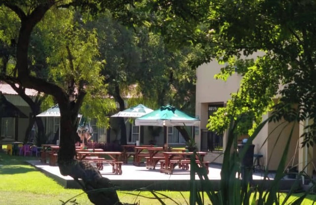 Nikita Motel