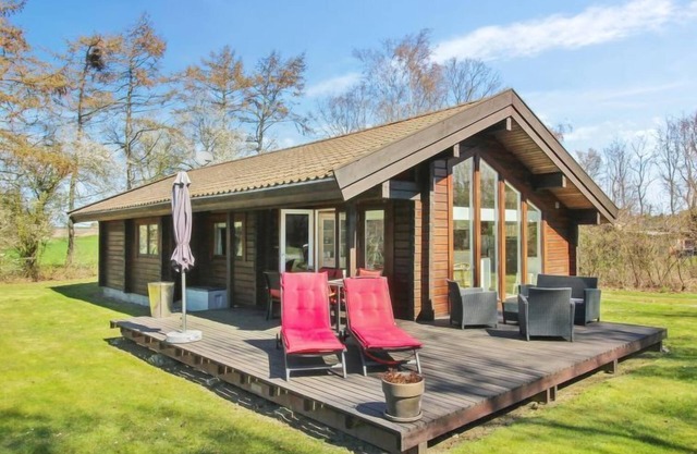 "Nikolce" - 250m from the sea by Interhome