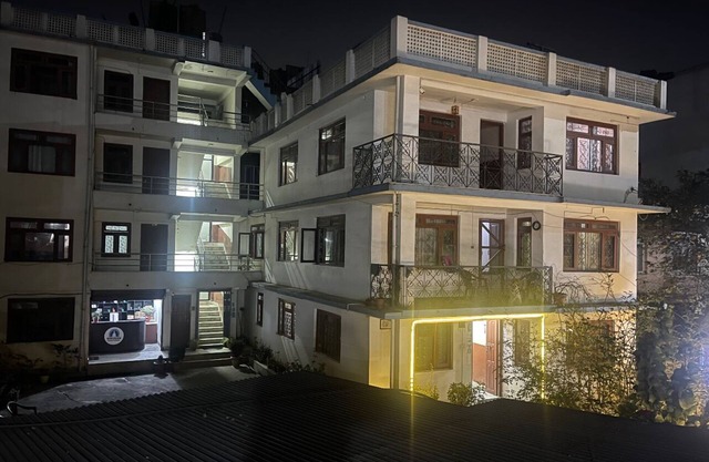Nirvaan Guest House