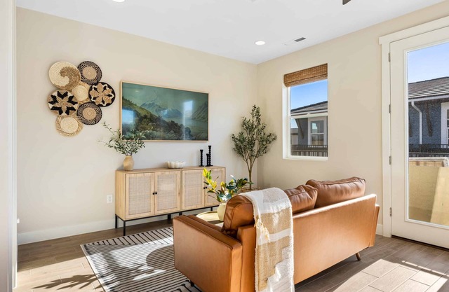 No Bay Days Casita: Desert Color Lagoon + Beaches