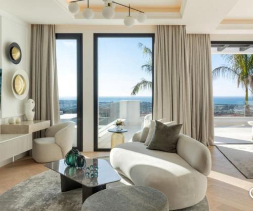 Noble Villa