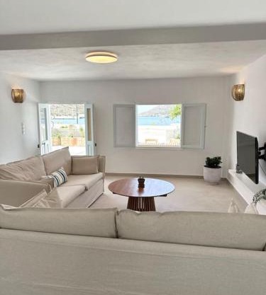 Noema Seafront House Lipsi