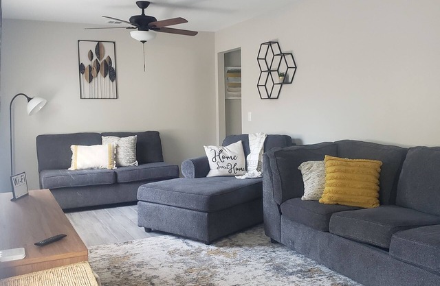 NoHo Haven/Centrally Located w/the Perfect Blend of Luxury and Comfort!