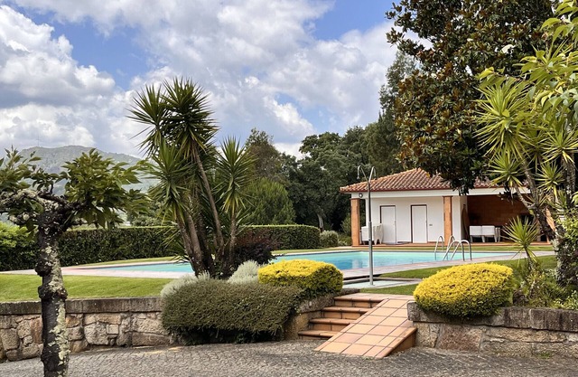 Nomad's Country - Cimo de Vila Apt VI