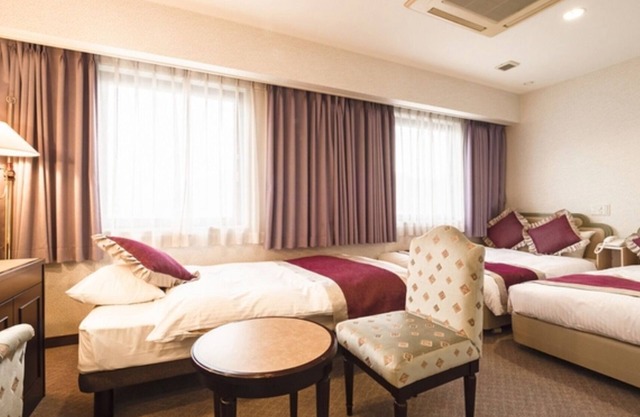 NonsmokingTriple room1 room onlyRoom onlyFor /Asago Hyōgo