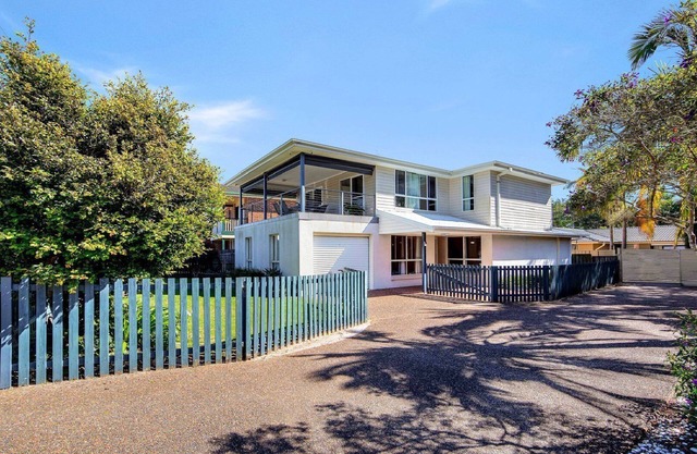 Norah Head Haven by HolidayCo.