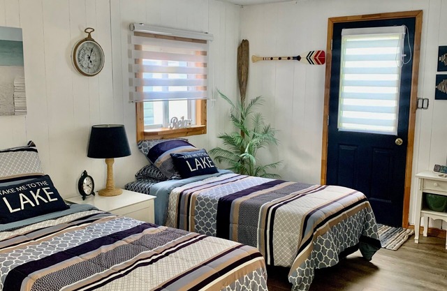 North Channel Bunkie