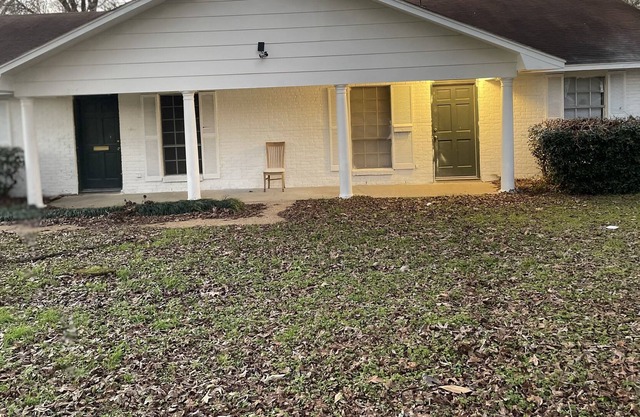 North Jackson-Ridgeland Boho Bungaloo