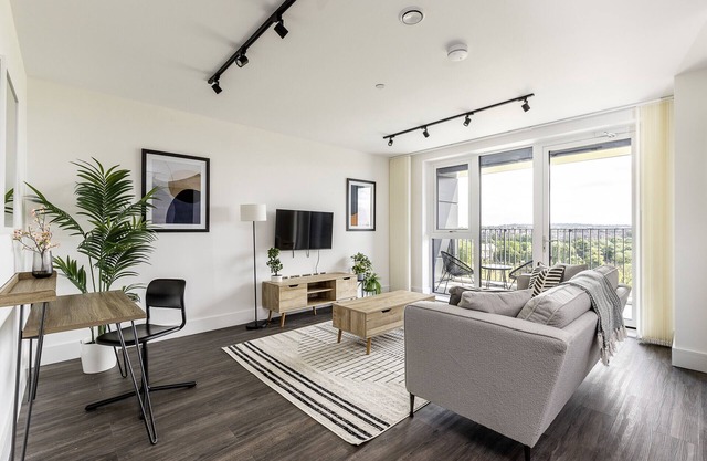 North Ken I - 1-Bedroom+Balcony+Concierge