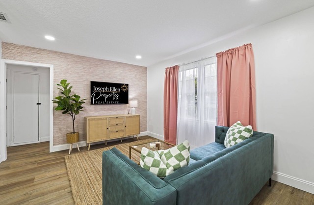 Northeast Florida Retreat