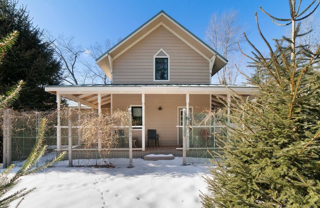 Northern Exposure Oscoda Cottage