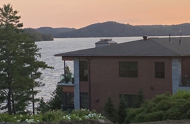 NorthernGetaway - Fairy Lake Condo Huntsville