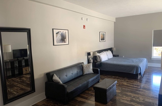 Northport Inn Boutique Hotel Room 3