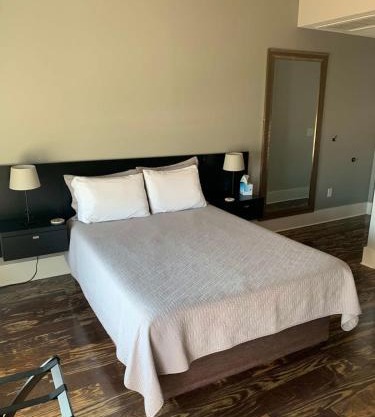 Northport Inn Boutique Hotel R207