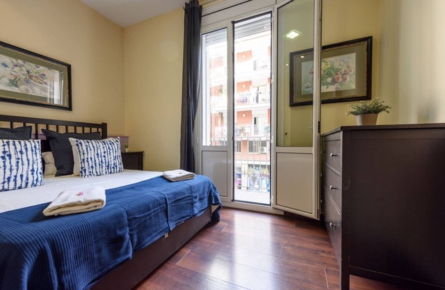 NOU - Ramblas rentals Design & Renovated Flat A/C ┃Balcony┃ 10M Ramblas