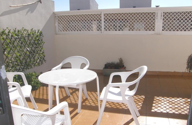 Novelty! Great PENTHOUSE with Solarium at 10 minutes Pilar and Roman Ruins
