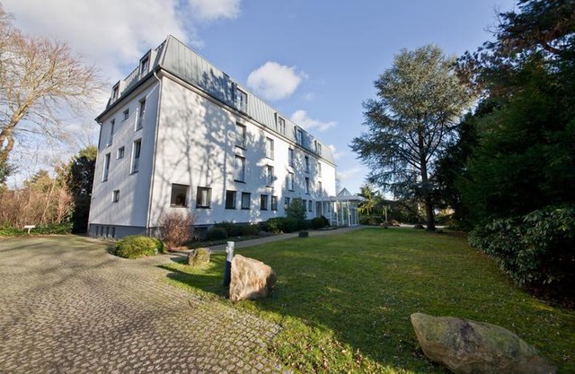 Novum Hotel Silence Garden Koln Bruck