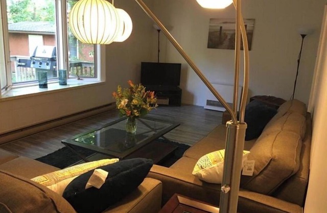 nTouch of Glass Cottage in Bayfield