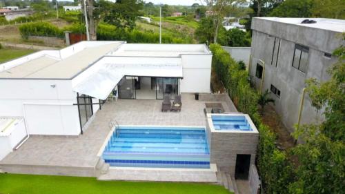 Nueva Finca, Piscina, Jacuzzi Y Fire Pit