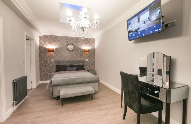 Number 10 The Abbey - Fairhaven Woodland Apartment